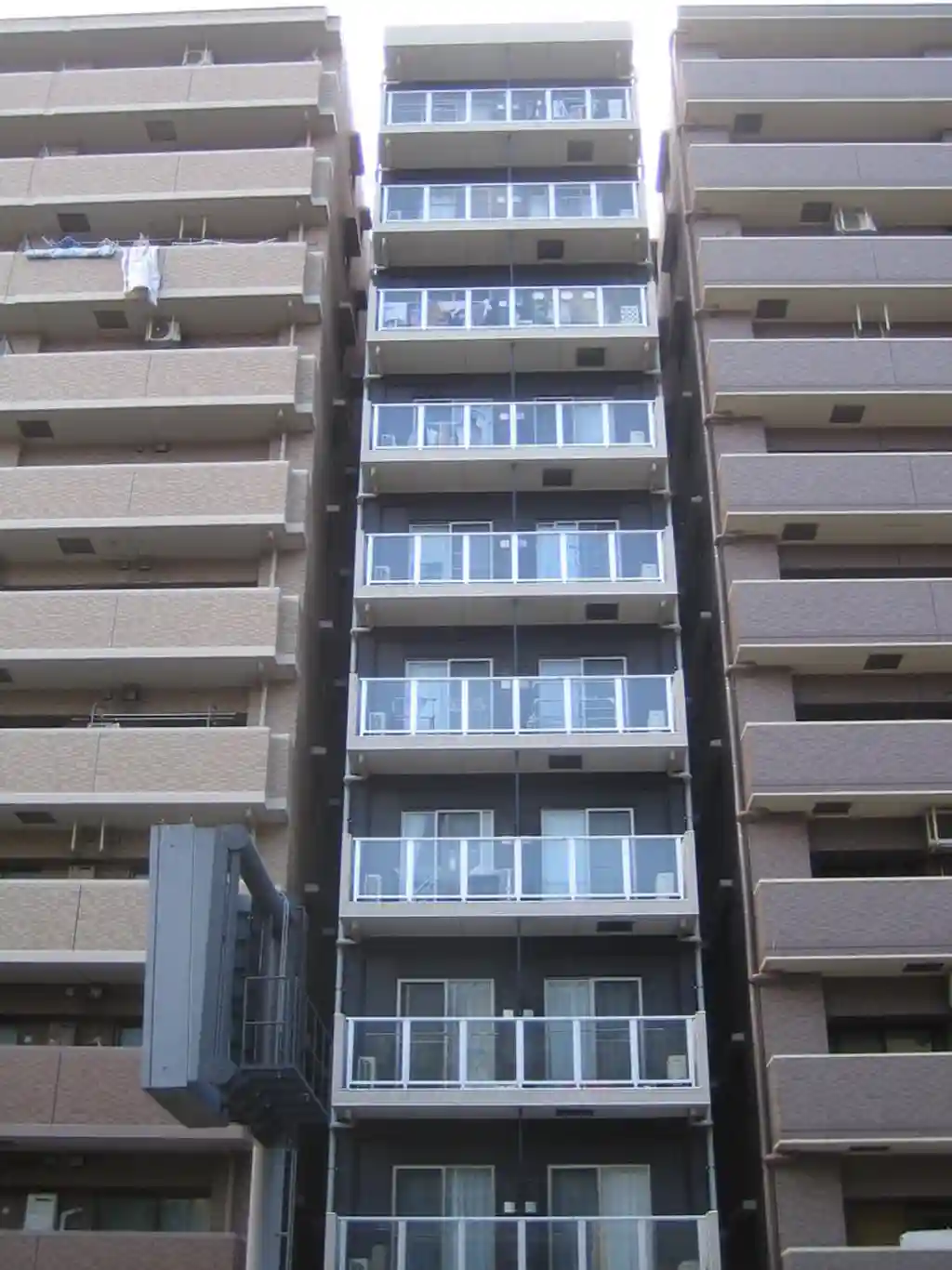 SPATIE横浜吉野町ステーションプラザ 外観