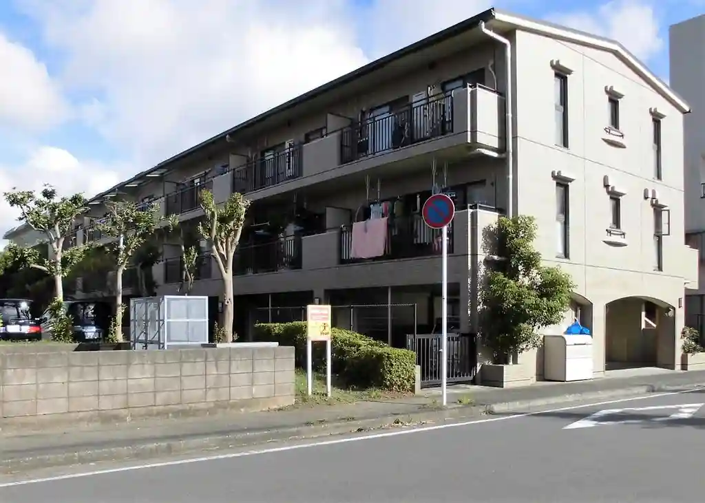 ヒルズ本郷台 外観