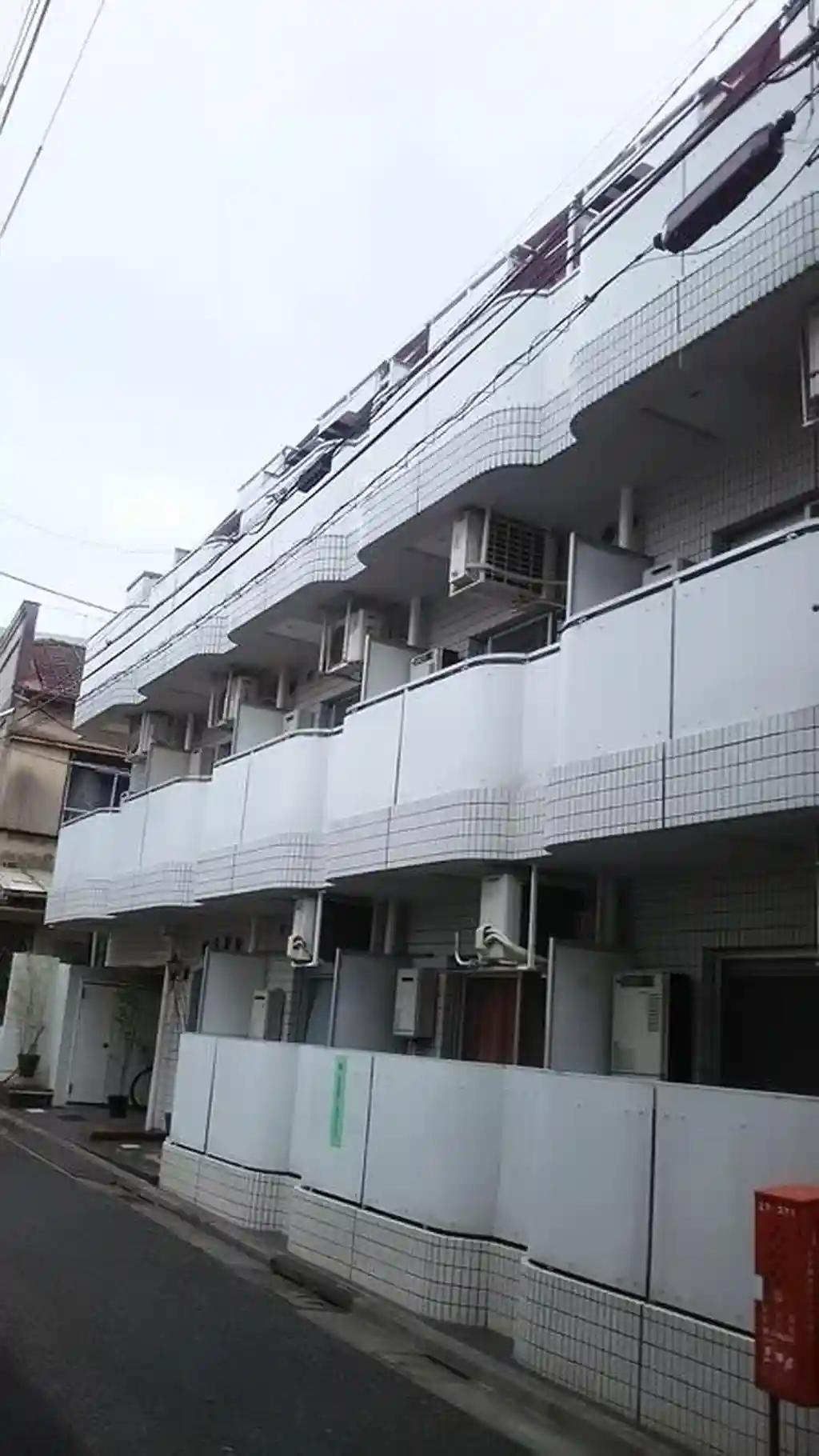 ビラ若草 外観