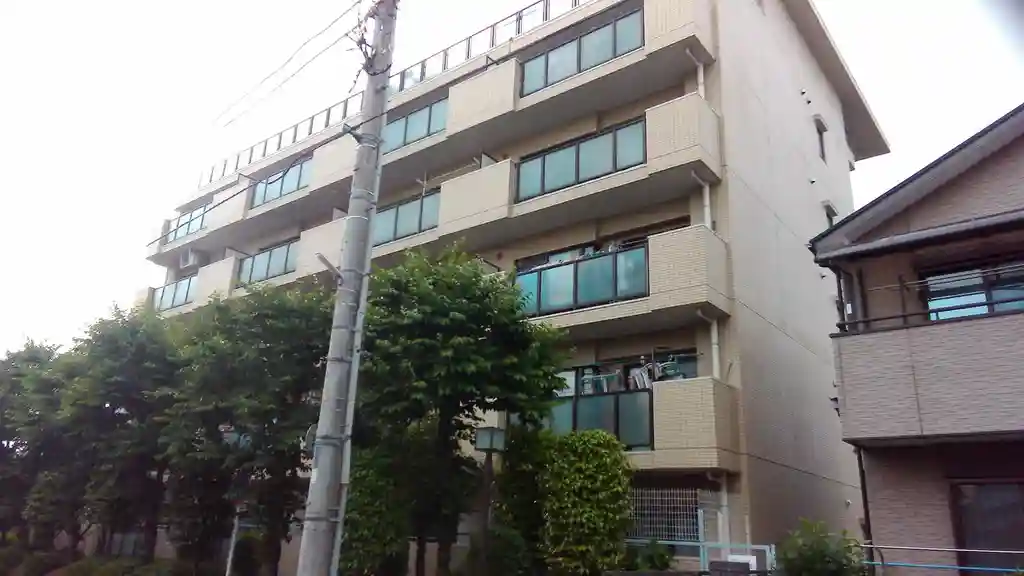 コスモパーク戸田弐番館 外観