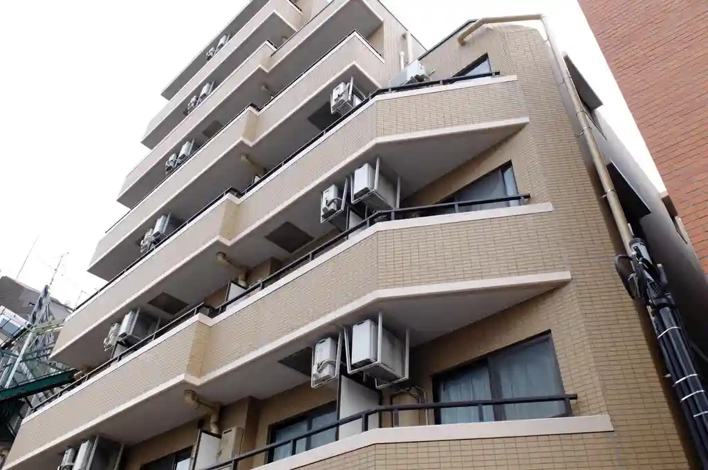 エスコート都立大学 外観
