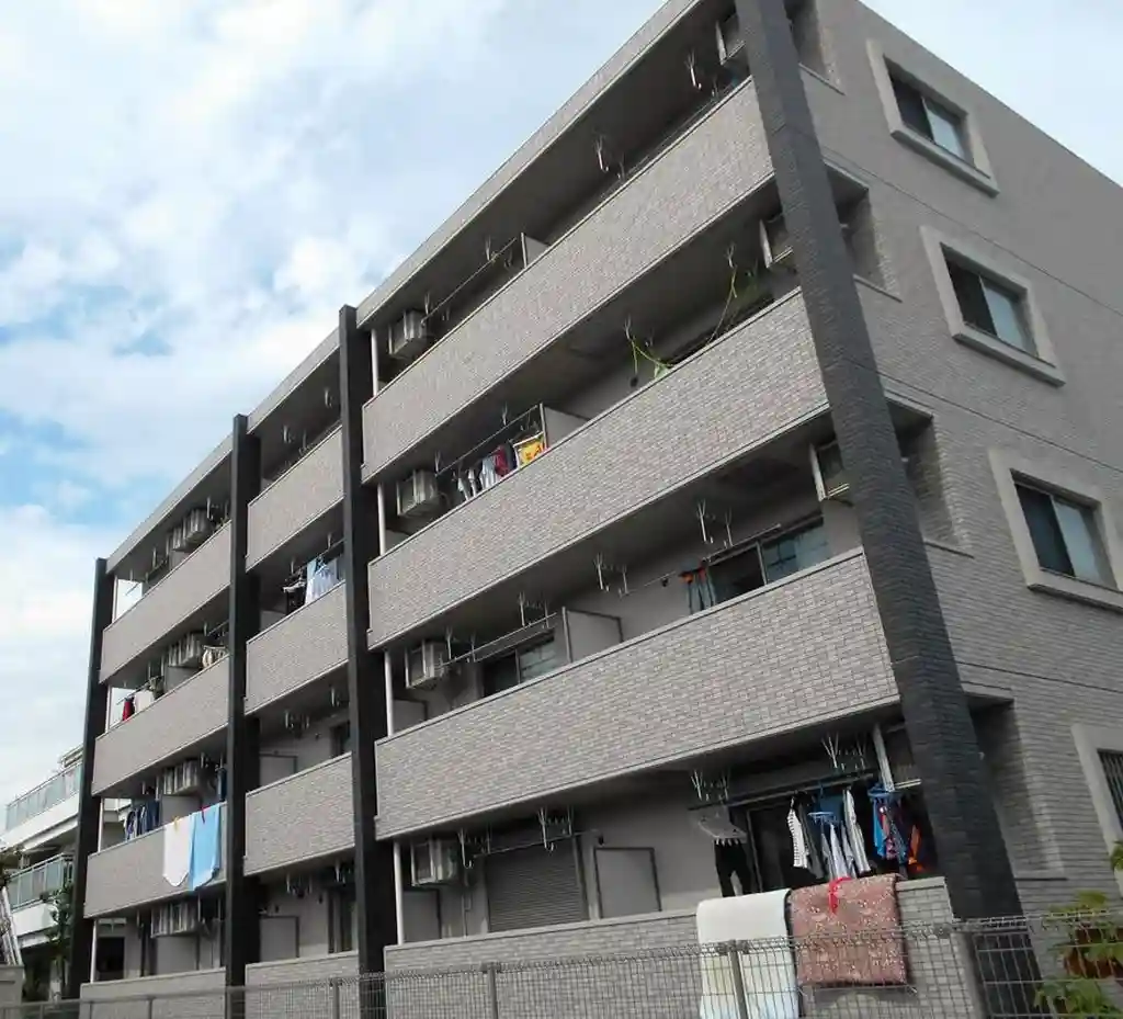 アバンサール 外観