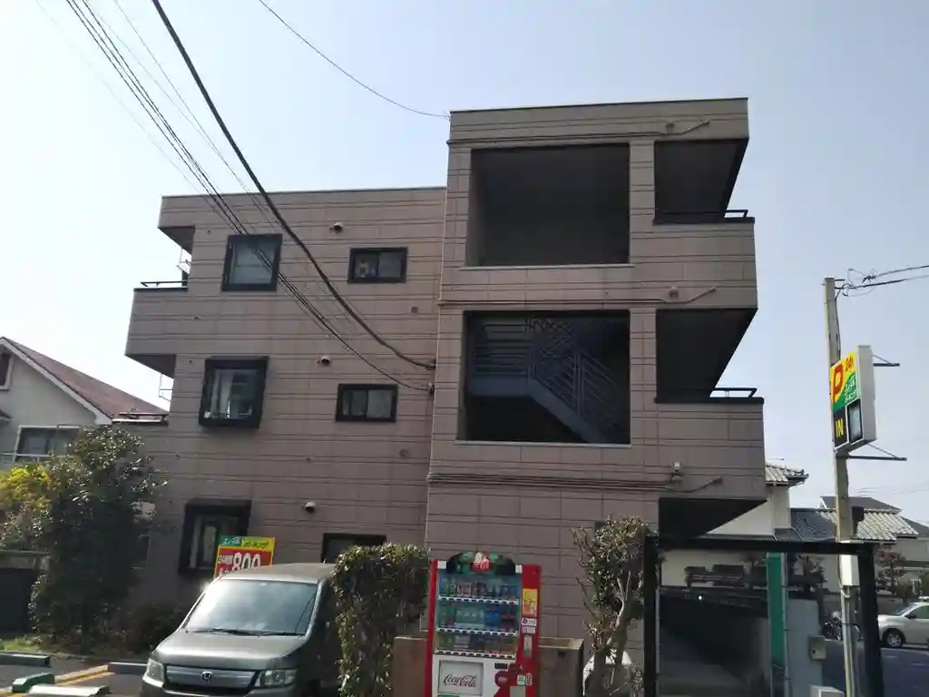 PIRE  CITY  5 外観