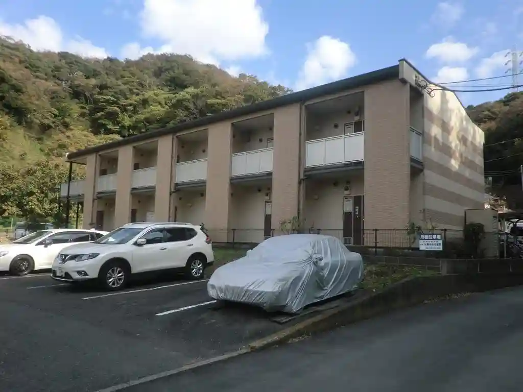 レオパレス桜山ガーデンテラス 外観
