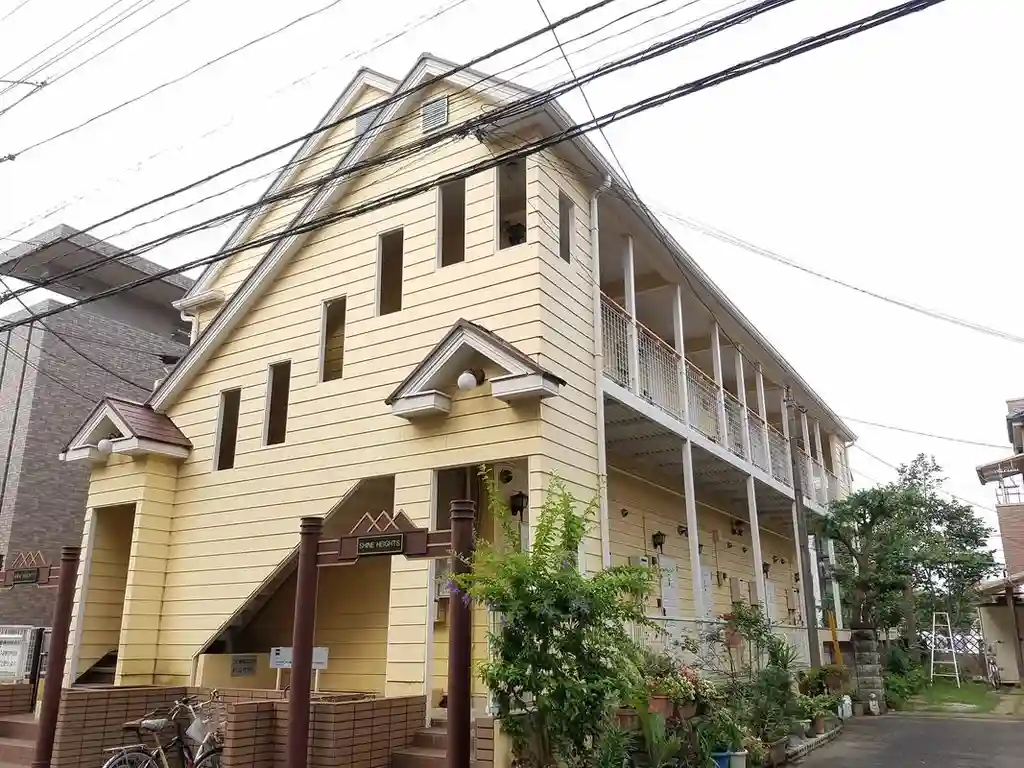 シャインハイツ 外観