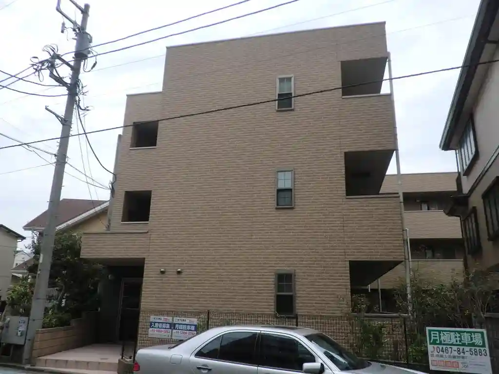 アンプルール フェール YOU 外観