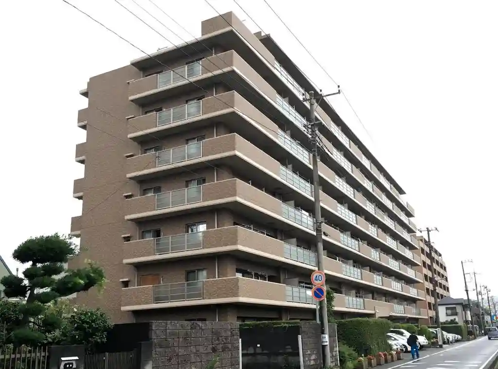 シュロス川口元郷リバーテラス 外観