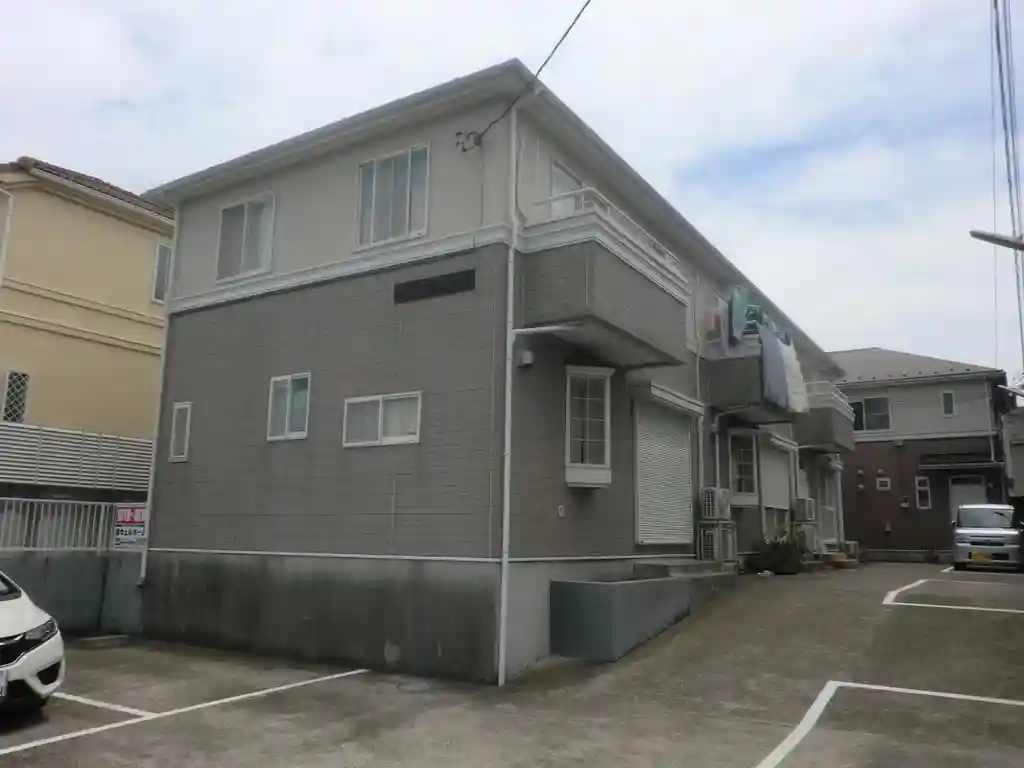 サン・オカター 外観