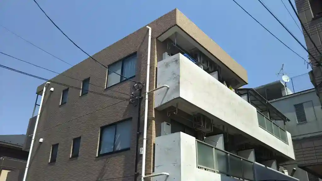 ULLRマンション 外観