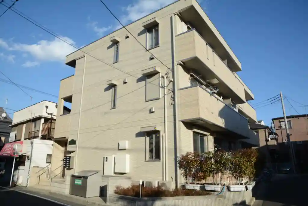 ファミール 外観