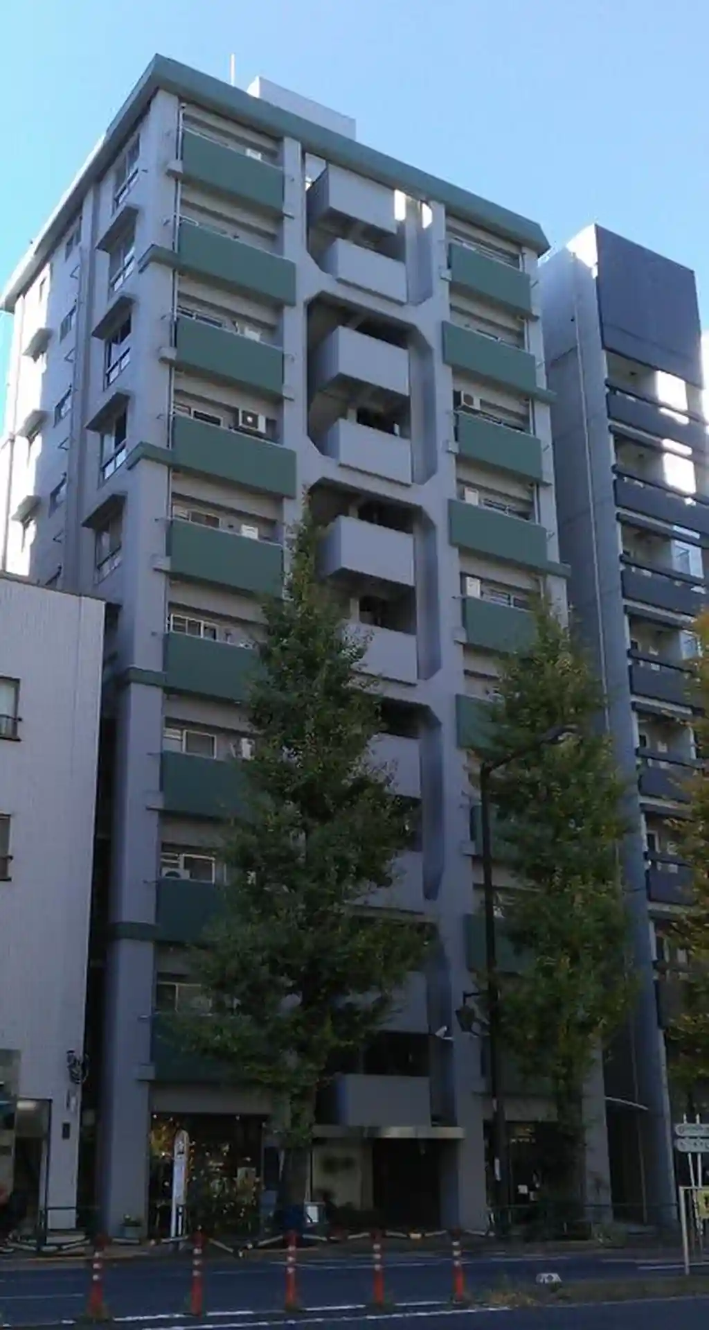 六義園第八コーポ 外観