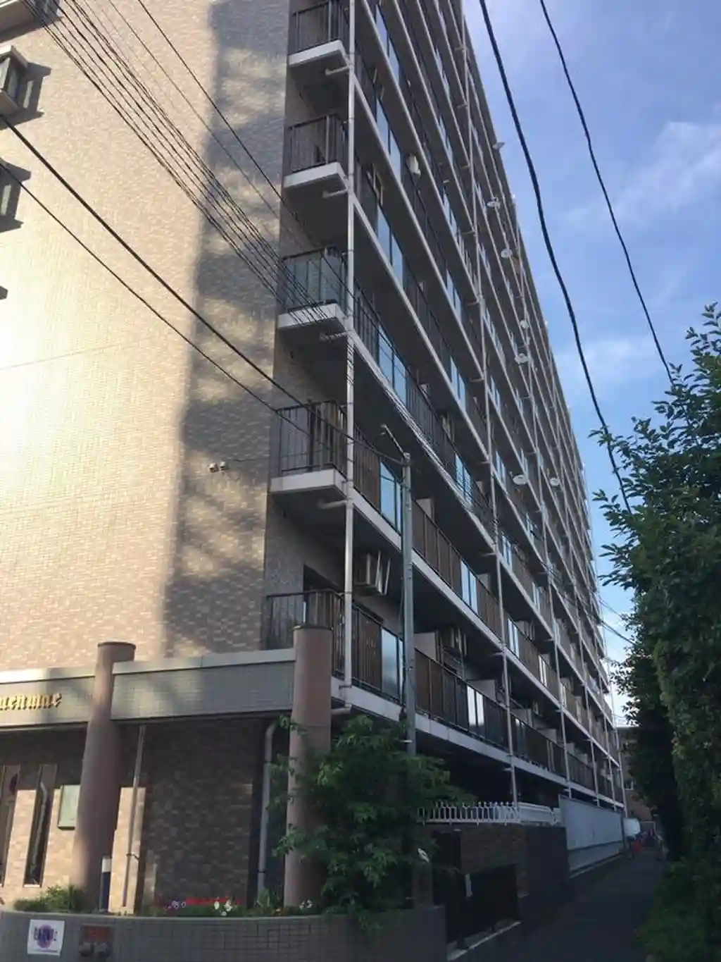 ライオンズマンション鶴見花月園前 外観