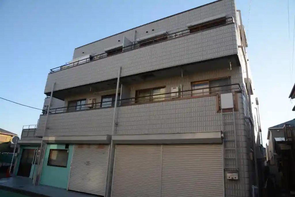 メゾン新川崎カミムカイ 外観
