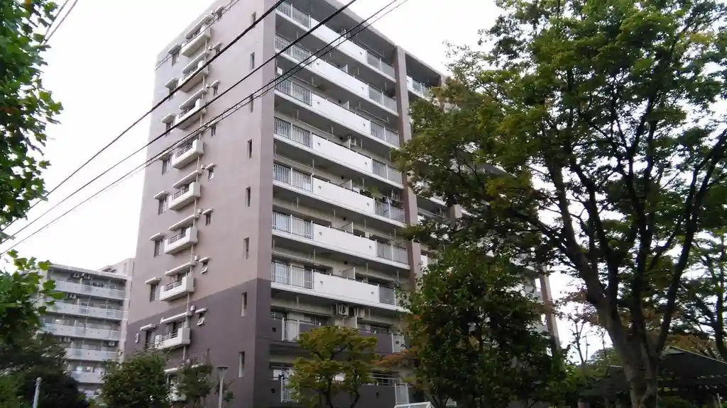 サンラフレ百合ヶ丘3号棟 外観