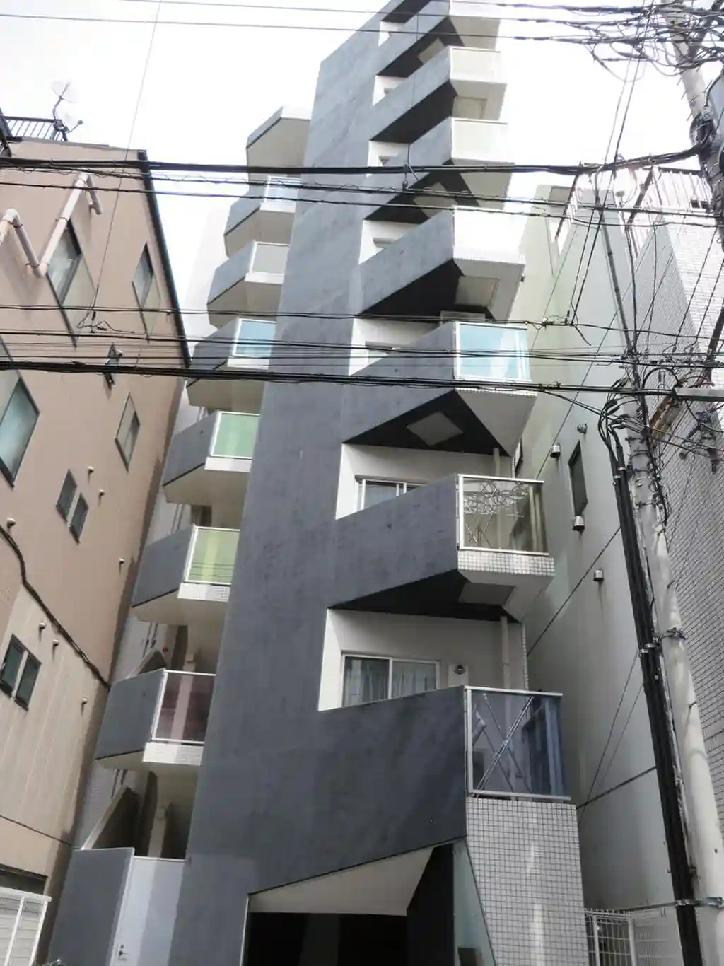 レオーネ金町 外観