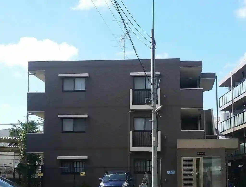 ジュネス２ 外観