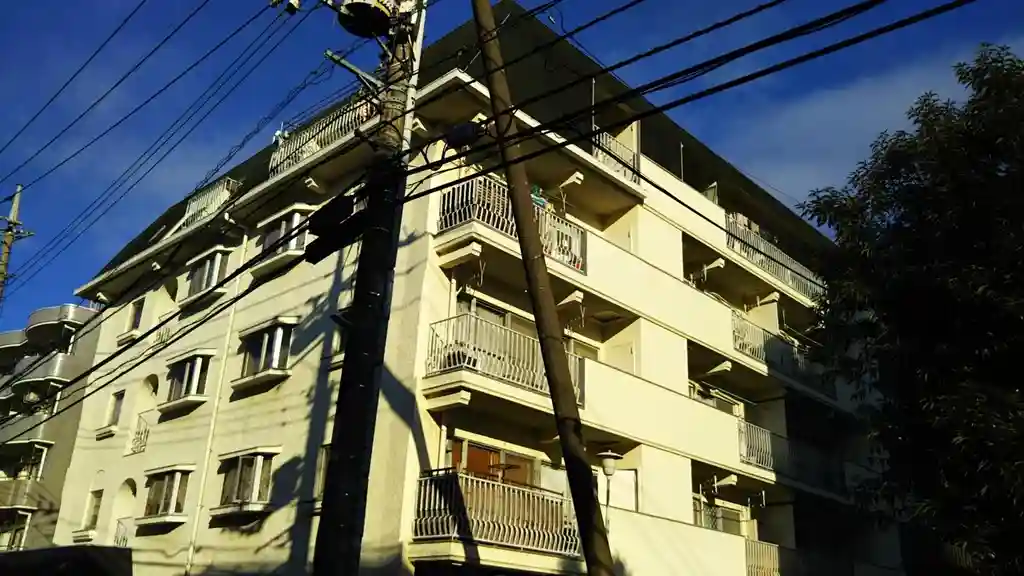 豊栄喜多見マンション 外観