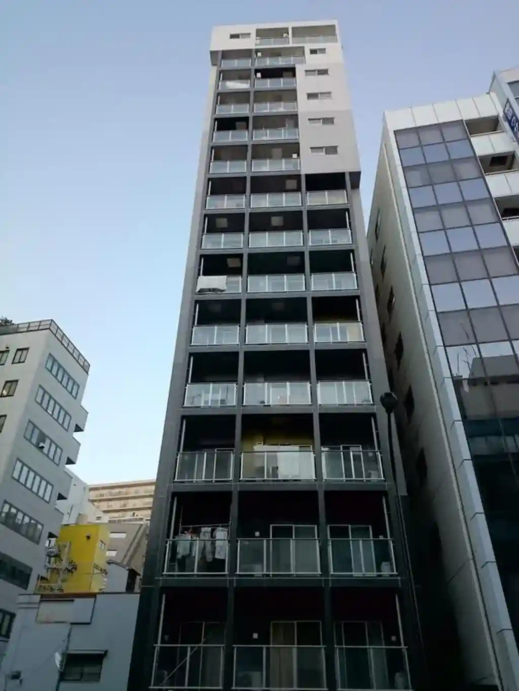 ブライズ神田岩本町 外観