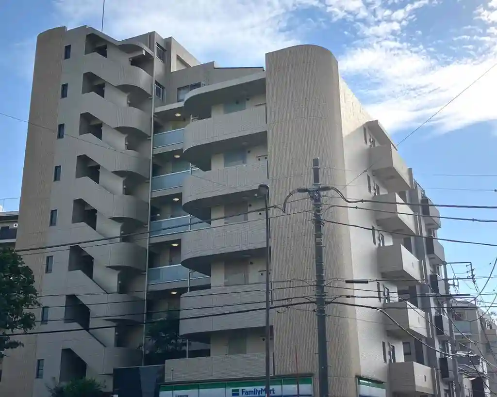 パストラルミラシュン 外観