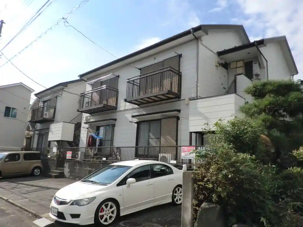 サンハイツ村岡 外観