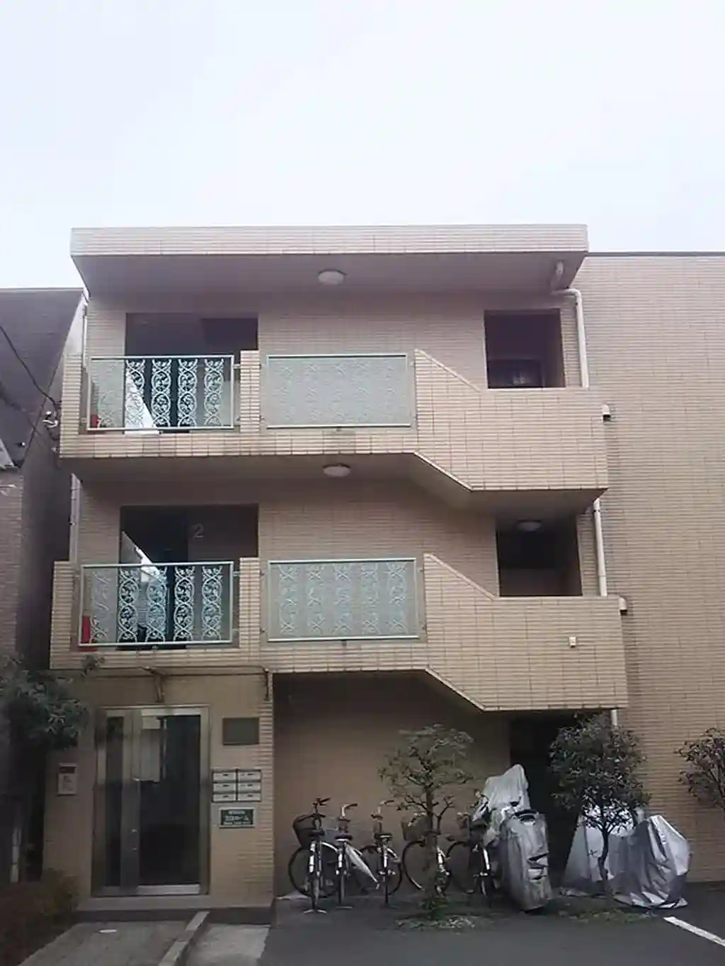 シャインヒルズ 外観