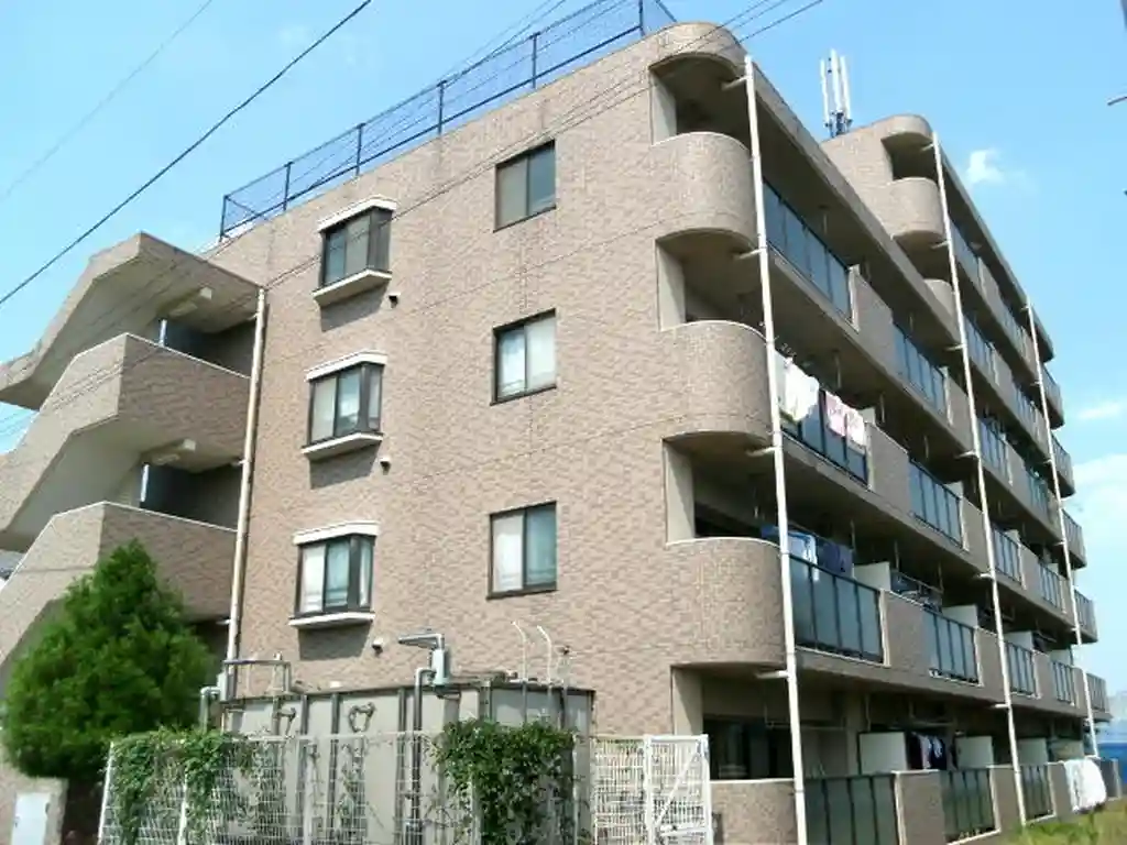 アスティーロイヤル 外観