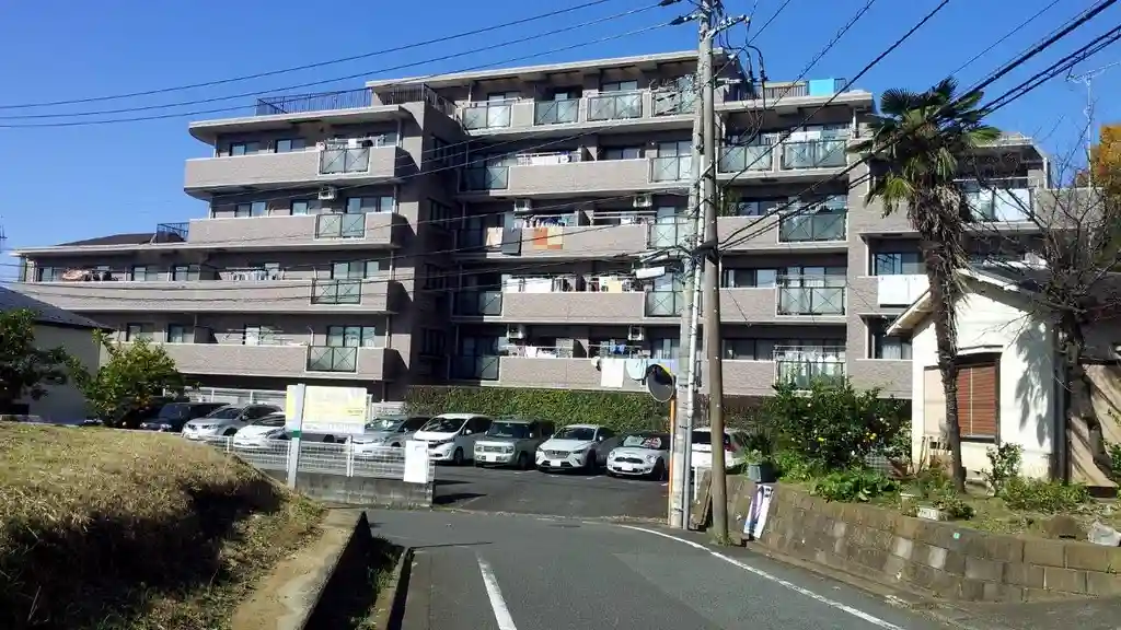 ライオンズヴィアーレ多摩センター 外観