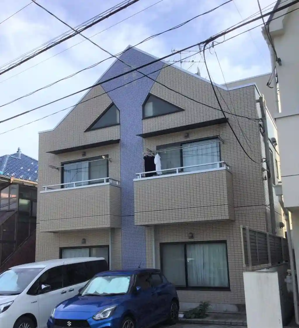 クレセント・コート 外観