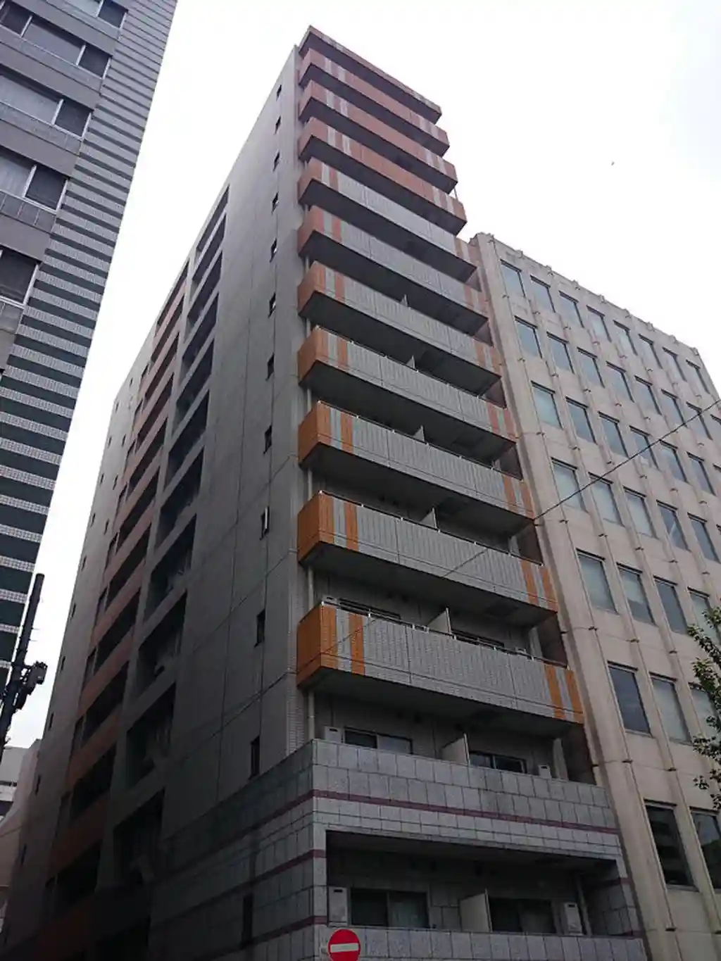 ガーラ・ステーション新富町 外観
