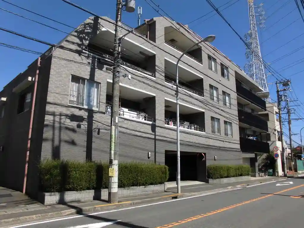 ルシオン本郷台 外観