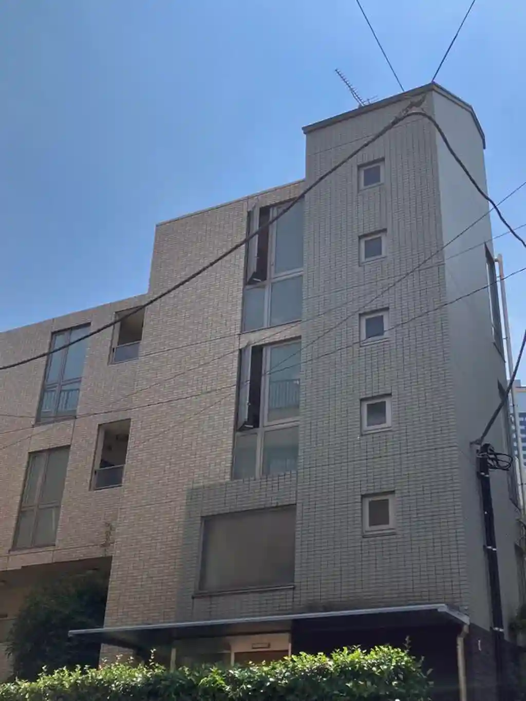 ホームズ西麻布 外観