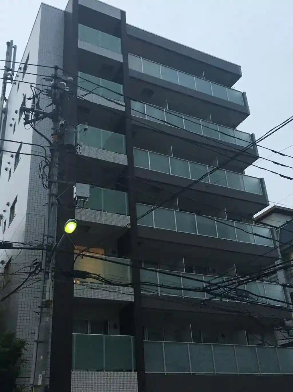 HMB 外観