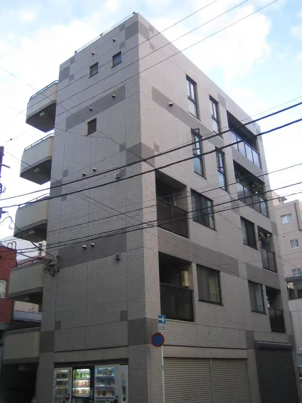 サンセーヌ横浜 外観