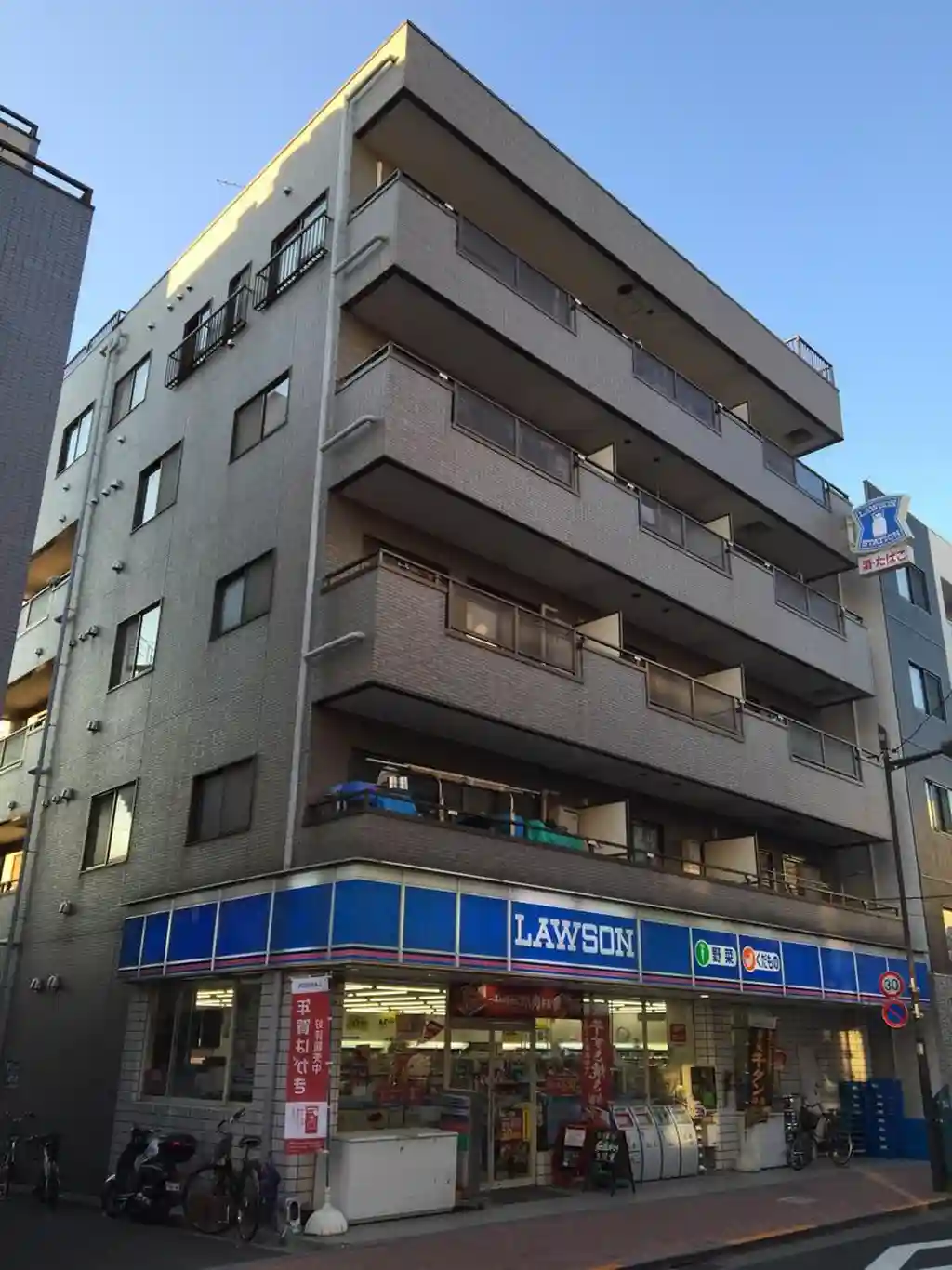 ファミール本橋 外観