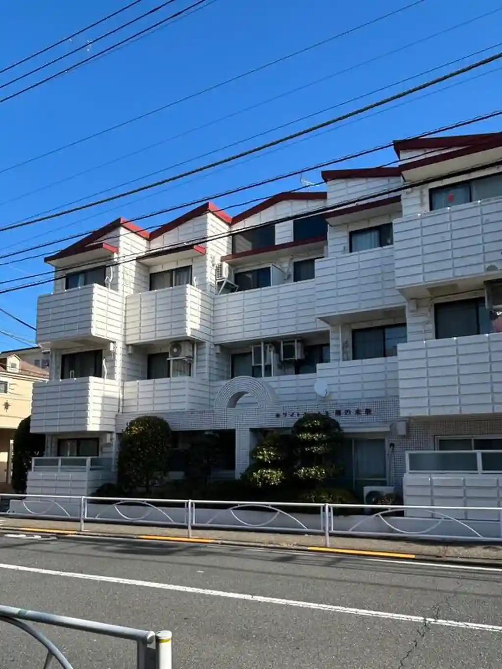 ホワイトシャトル柿の木坂 外観