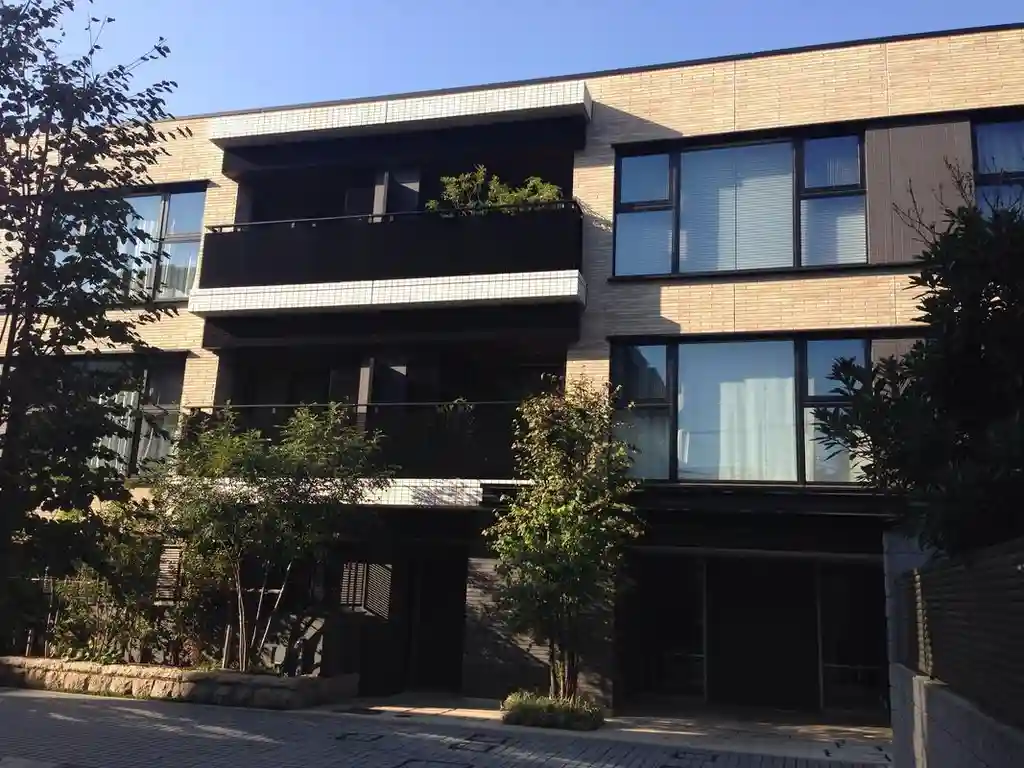 ジオ市ヶ谷払方町凛の館 外観