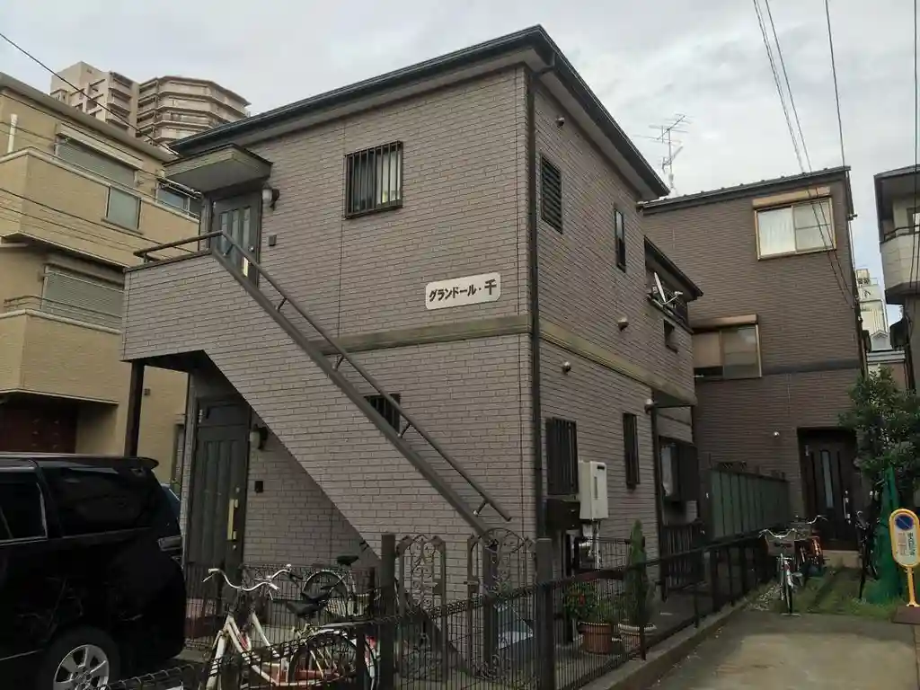 グランドール・千 外観