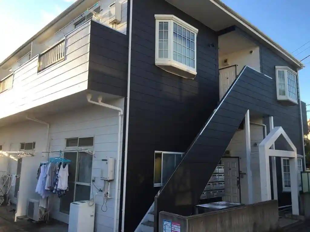 ハイツフローレス 外観
