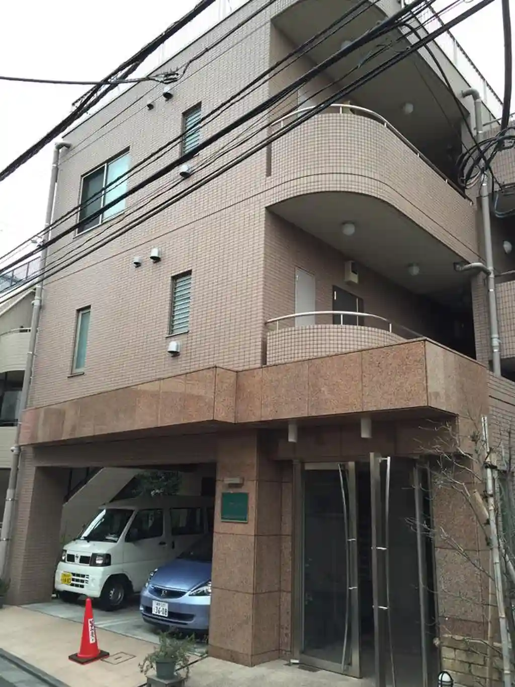 ピュアWEST 外観