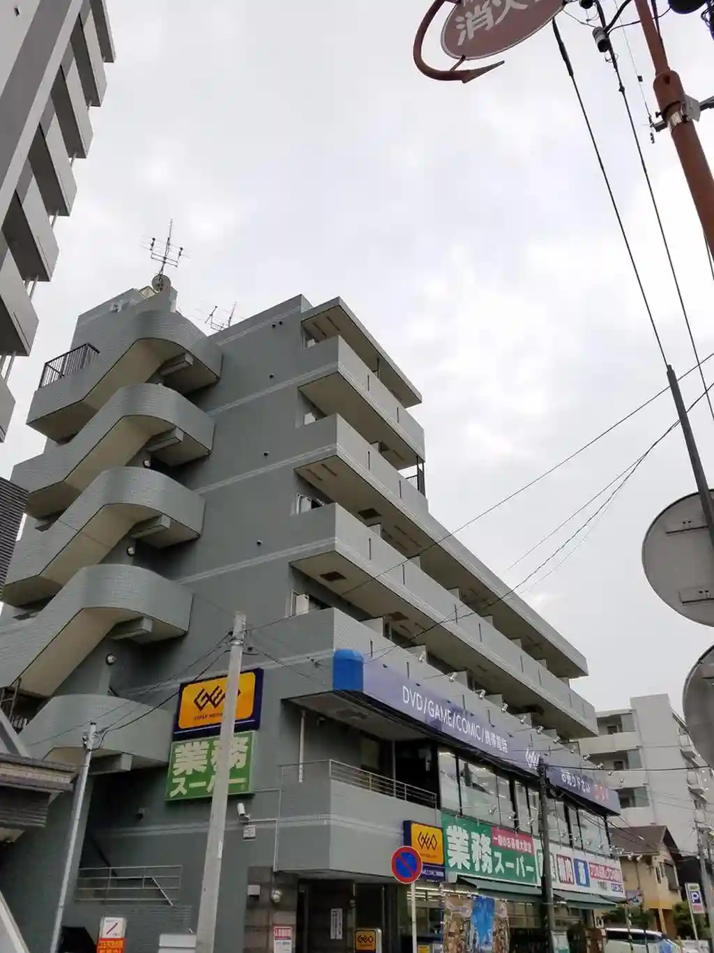 クレスト横浜白楽 外観