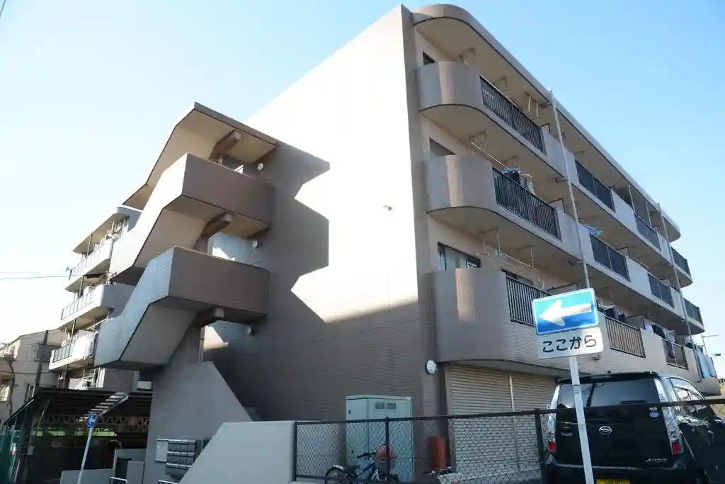 ルミエール新川崎 外観