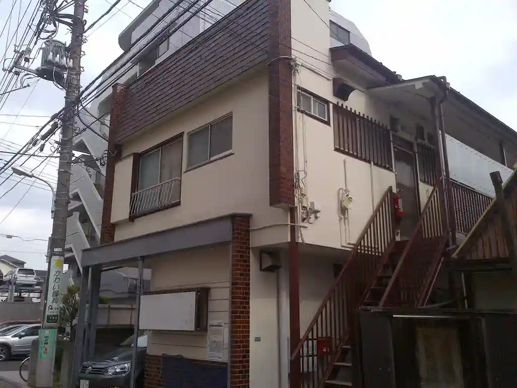 建信荘 外観