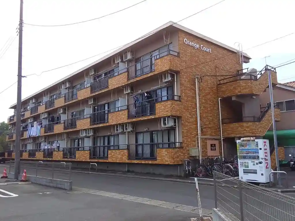 オレンジコート綾瀬 外観