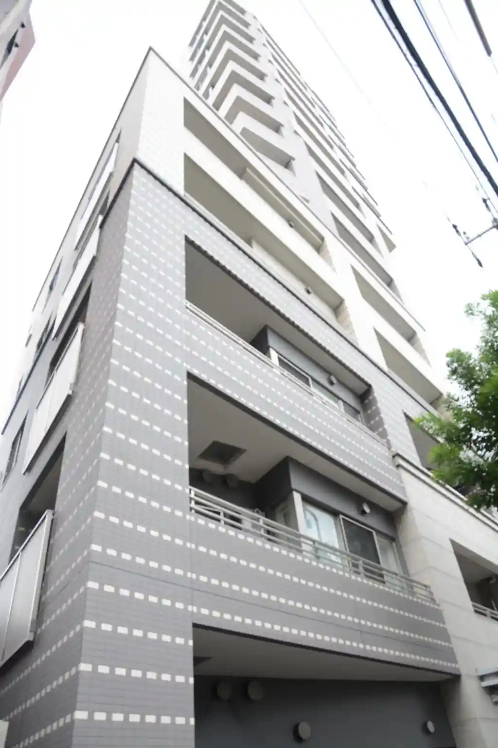 クレストラフィーネ旗の台 外観
