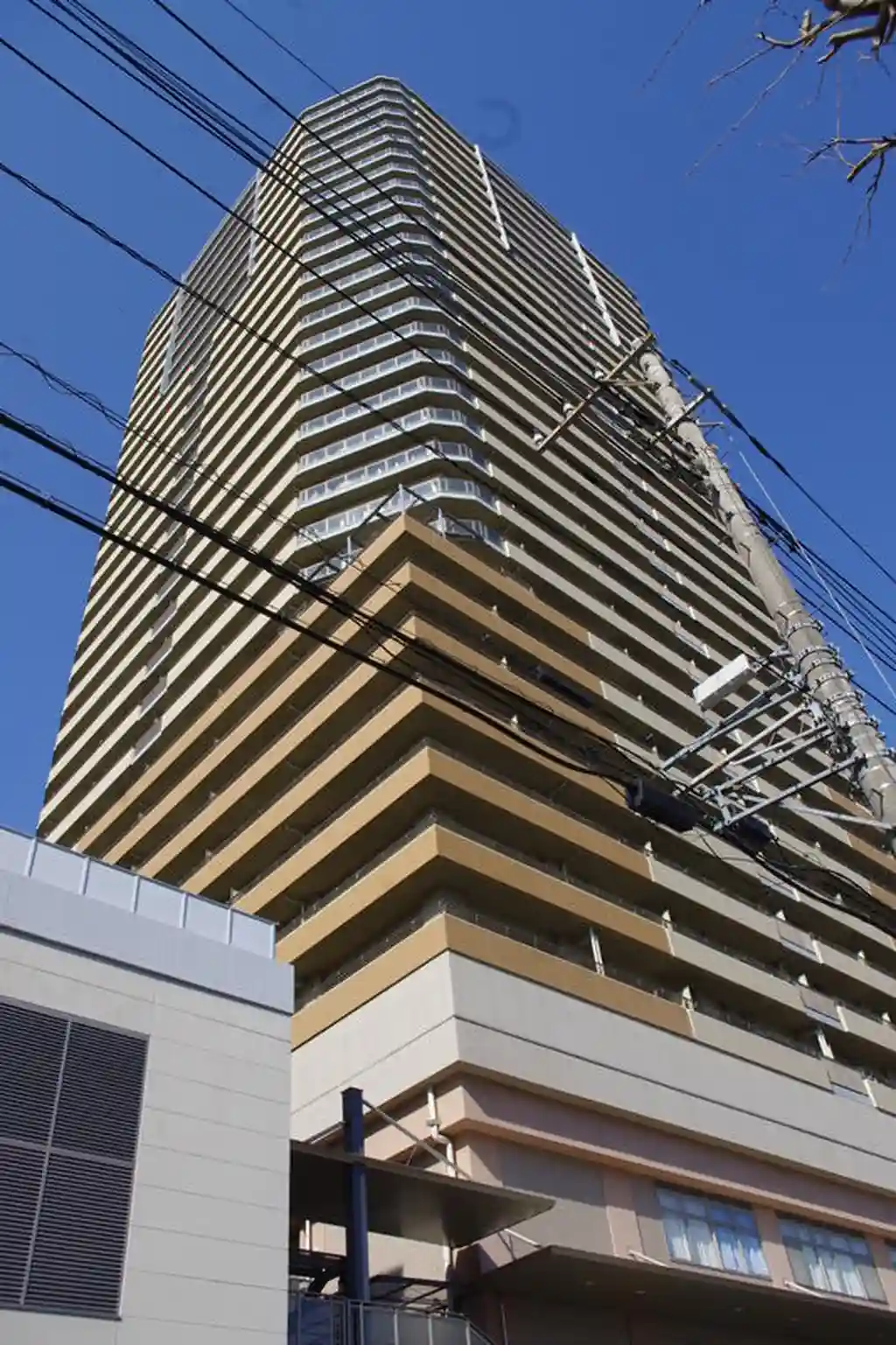 ミューズシティザファーストタワー 外観