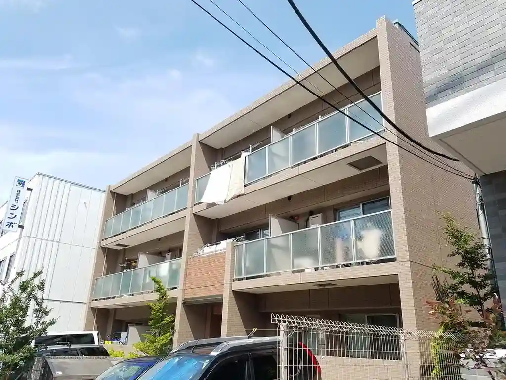 アウローラ 外観
