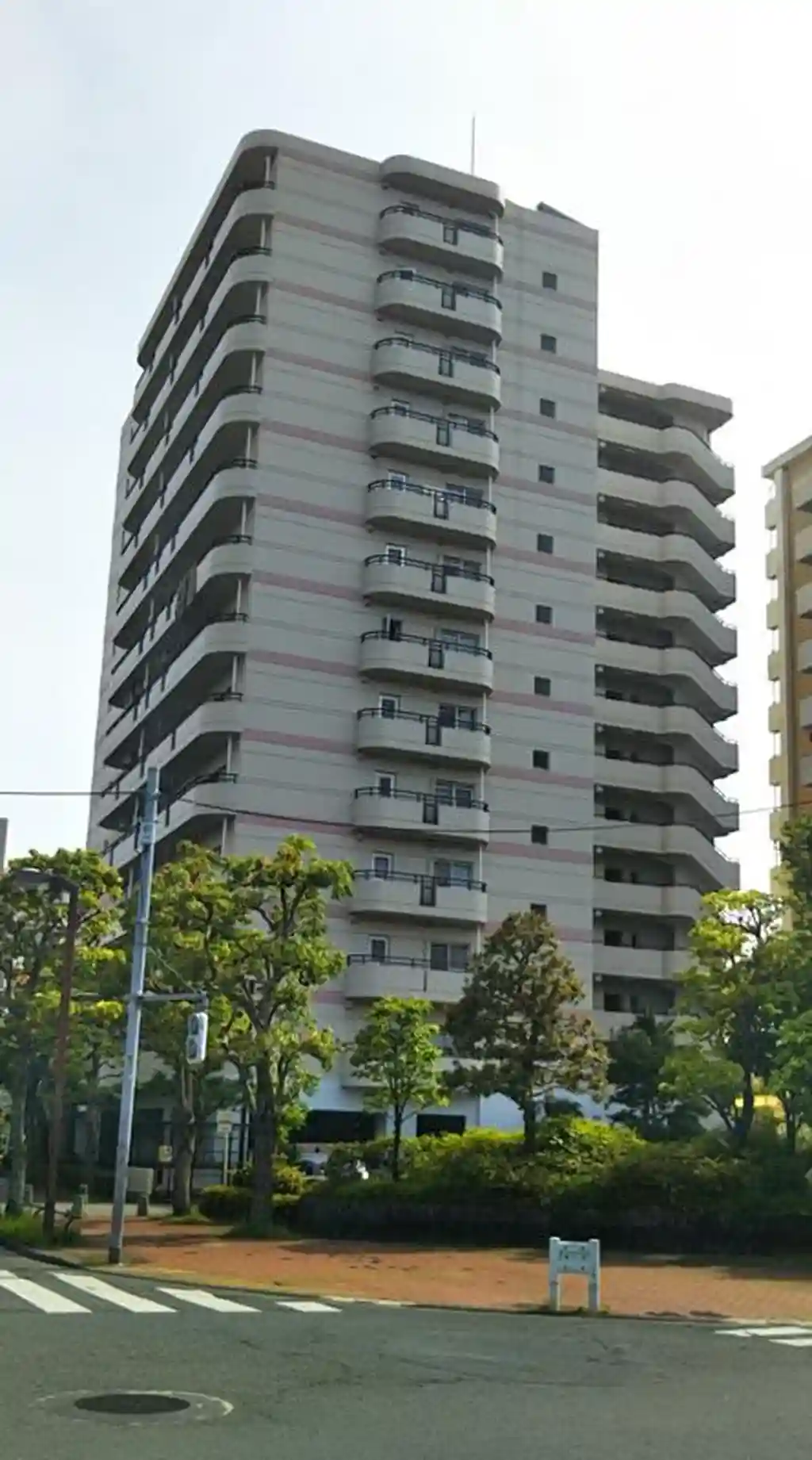 シャレール玉川上水18号棟 外観