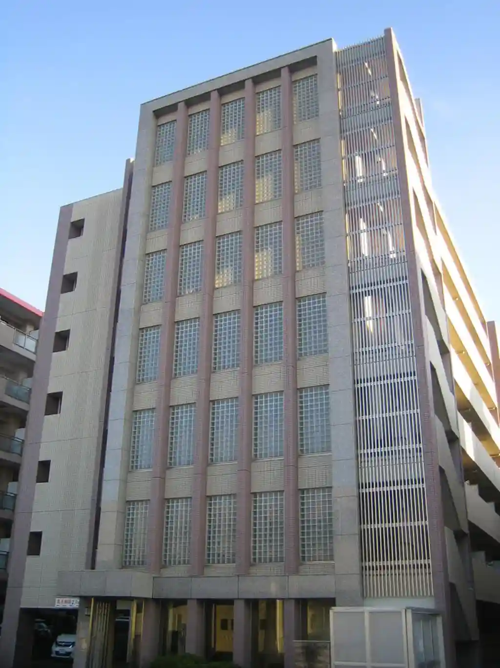 エステートピア新横浜 外観
