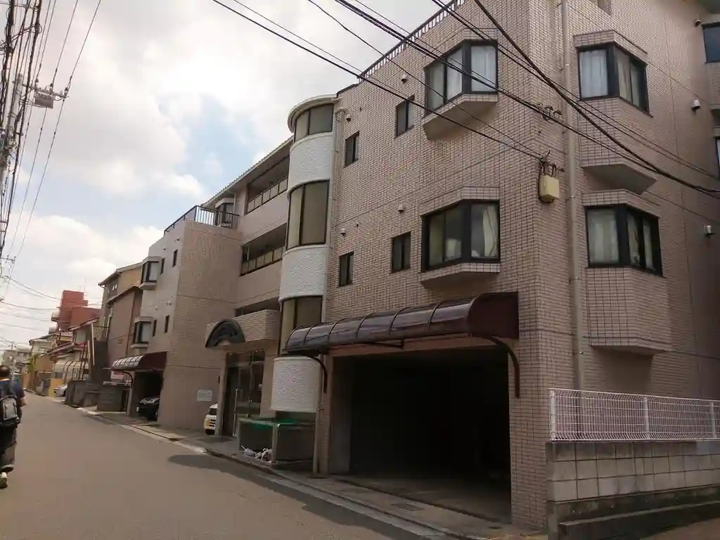メゾンパストラル 外観