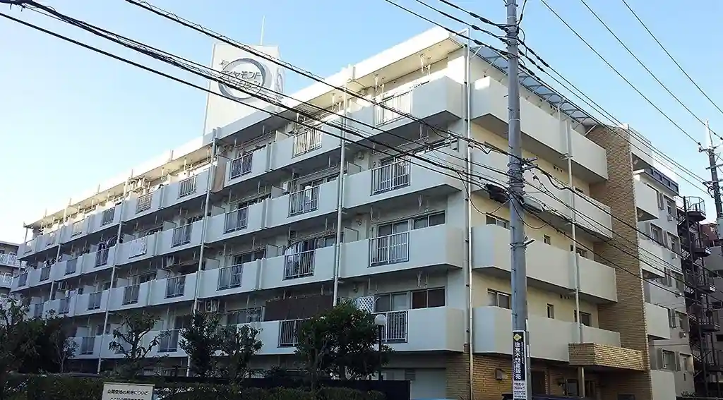 横浜鴨居ダイヤモンドマンション 外観